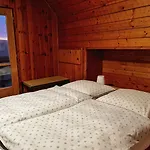 V Kamennem Privozu Ferienhaus Kamenny Privoz
