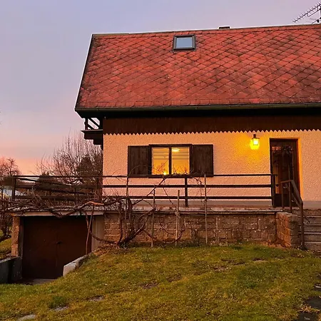 V Kamennem Privozu Ferienhaus Kamenny Privoz