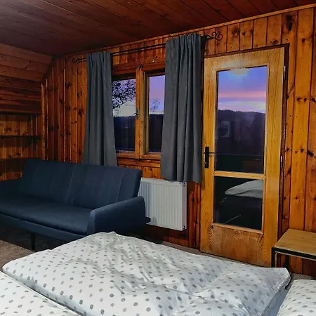 Ferienhaus V Kamennem Privozu